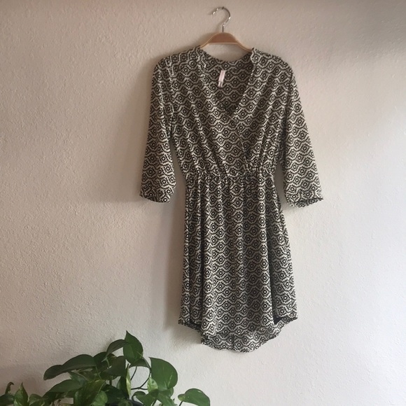Xhilaration small black and white faux wrap dress - Picture 1 of 3